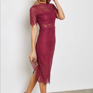 Lace burgundy midi dress